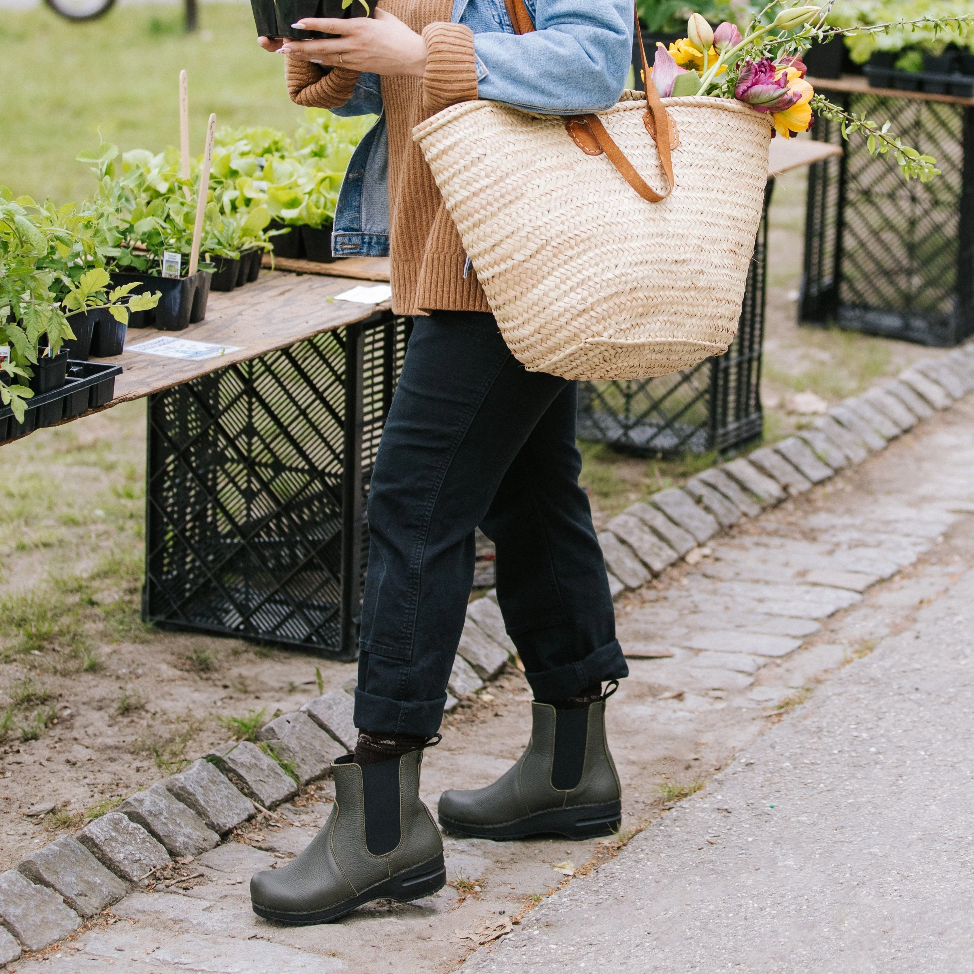 Aalbek Women's Chelsea Boot in Olive - Image 3