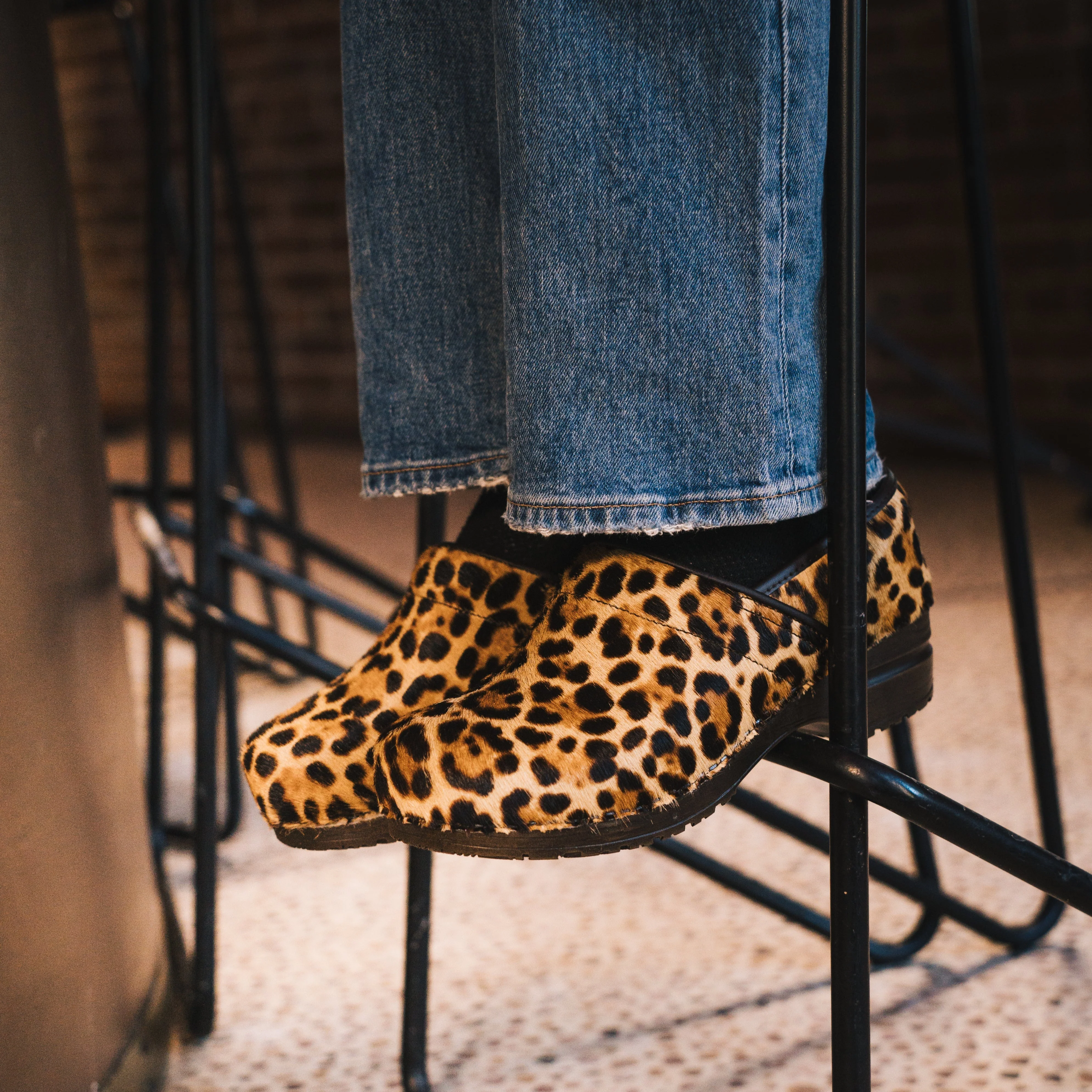 Lyon Women's Clog in Nature - Image 3