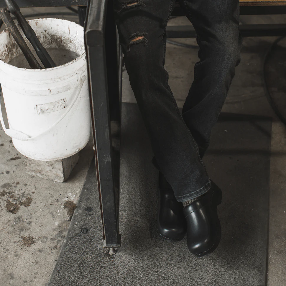 Pro. PU Men's Clog in Black - Image 4