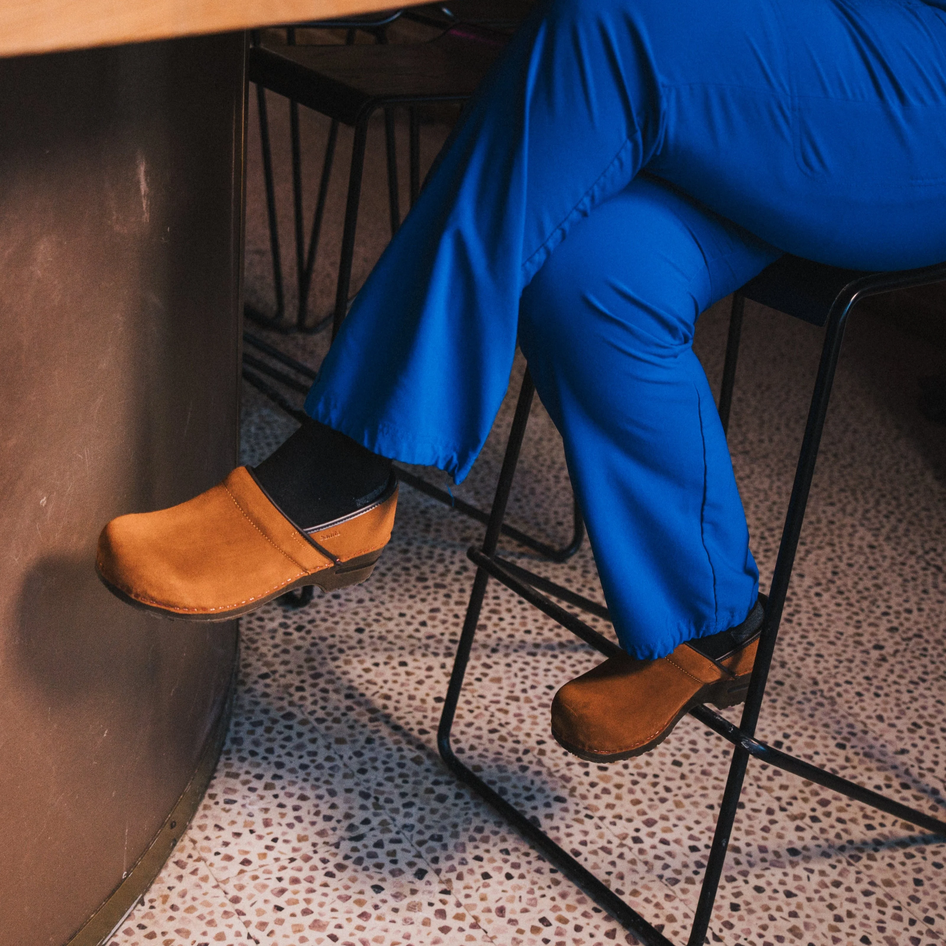 Pro Suede Women's Clog in Cognac - Image 3