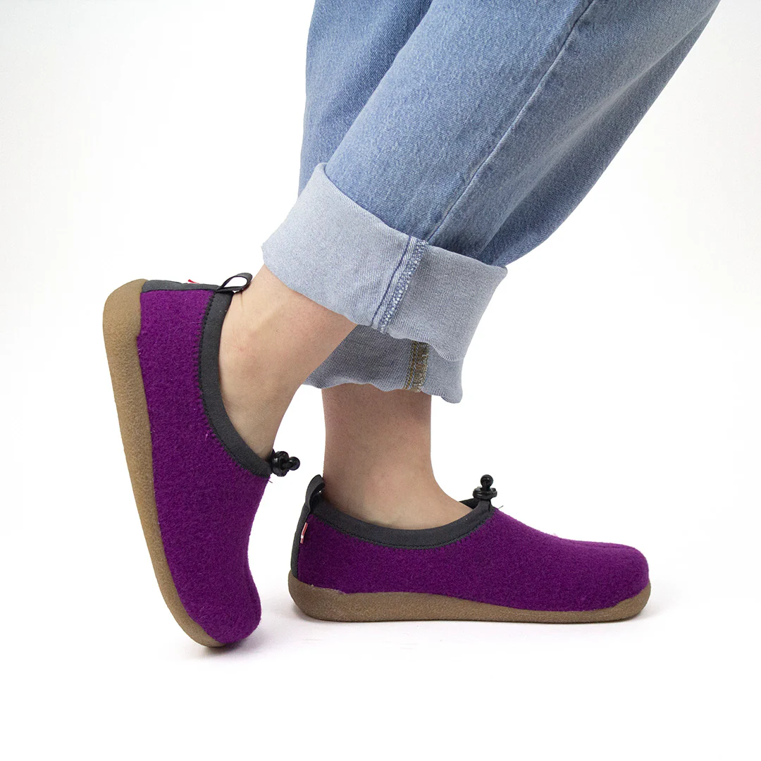 Samso Women's Slipper in Purple - Image 3