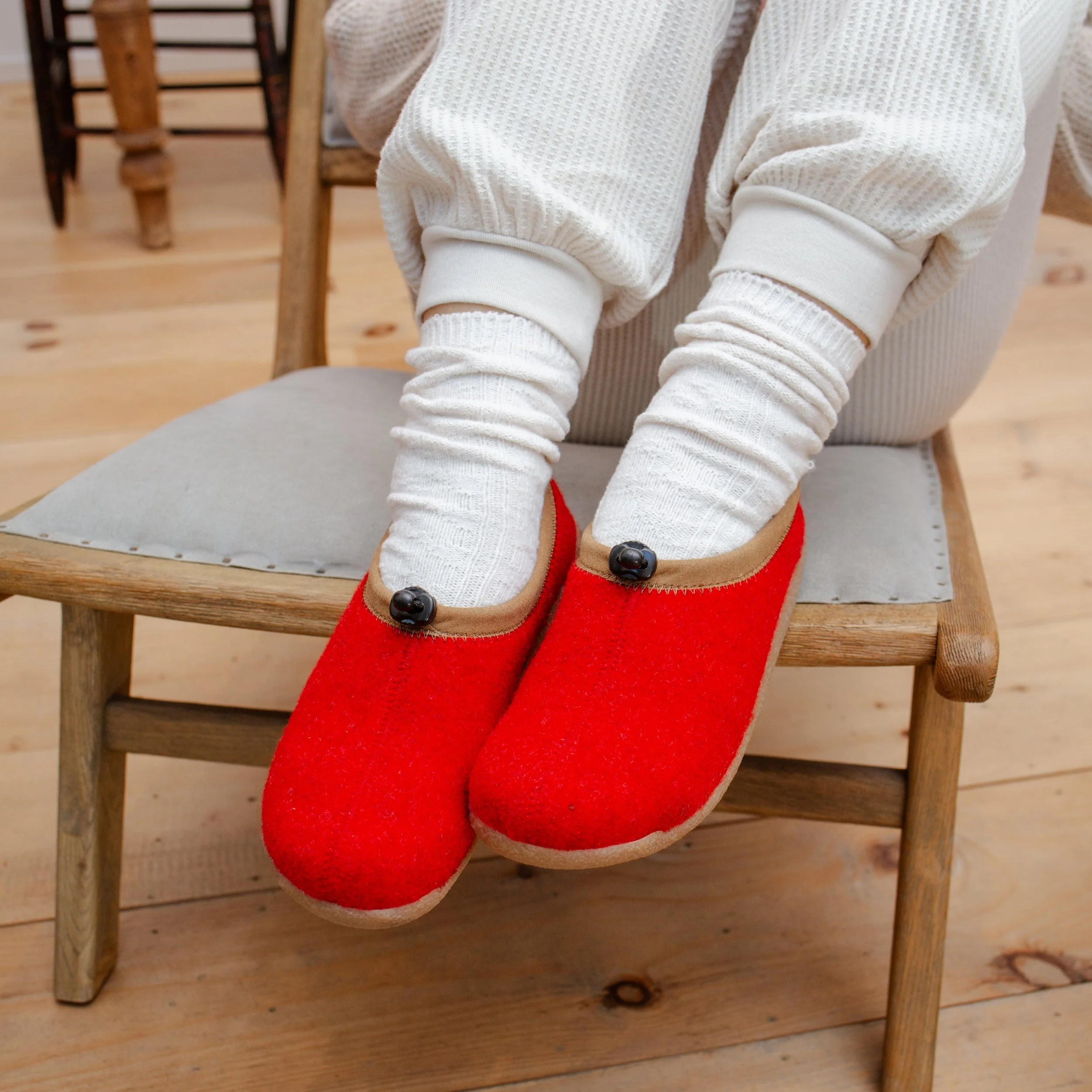 Samso Women's Slipper in Red - Image 4