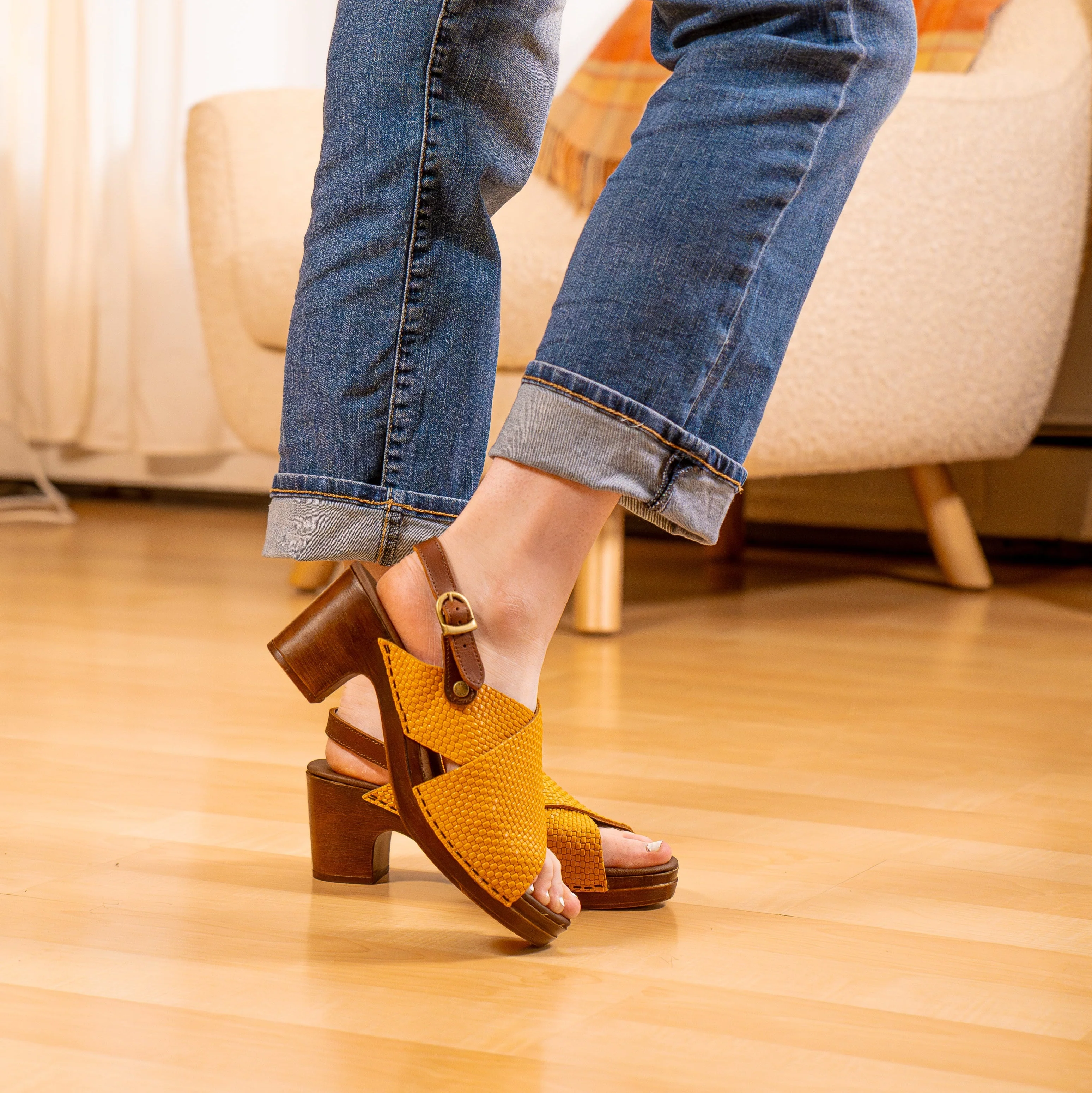 Sijo Women's Sandal in Yellow - Image 2