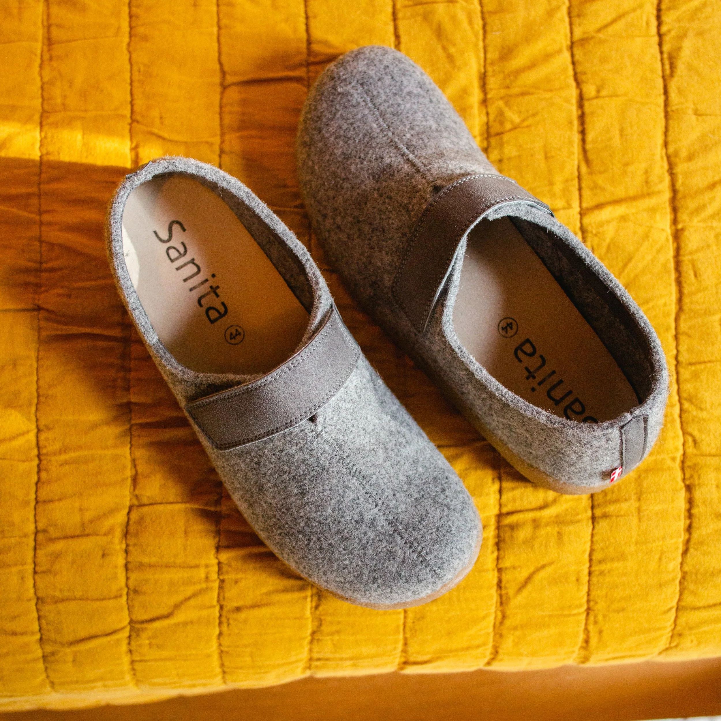 Varde Unisex Wool Slipper in Slate - Image 4